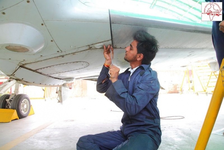 Aircraft Maintenance Engineering Course Fees